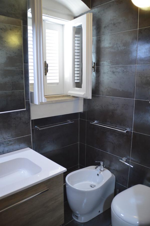 Suite White House Trani Luaran gambar